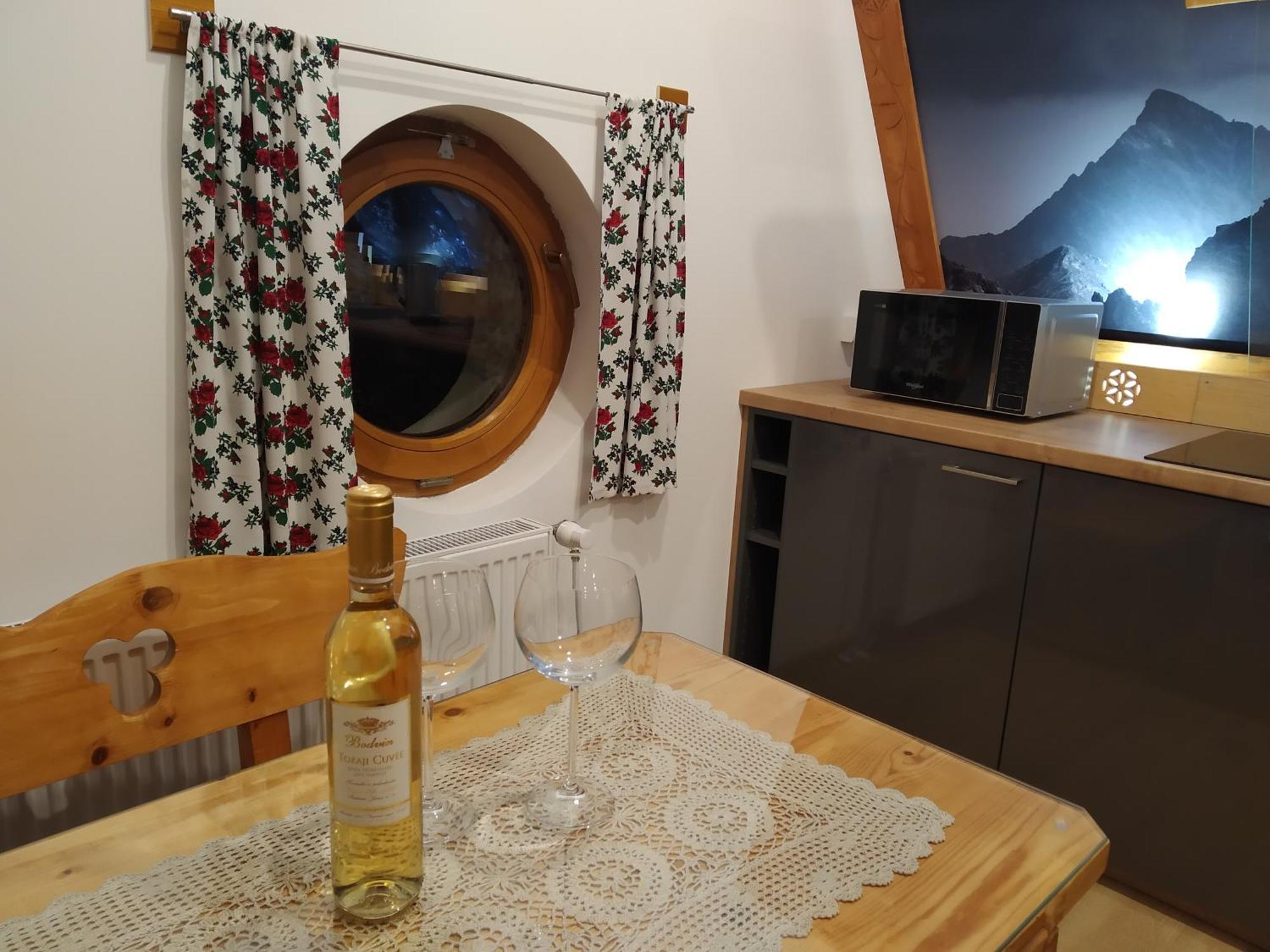זקופאנה Apartamenty Krokiew מראה חיצוני תמונה