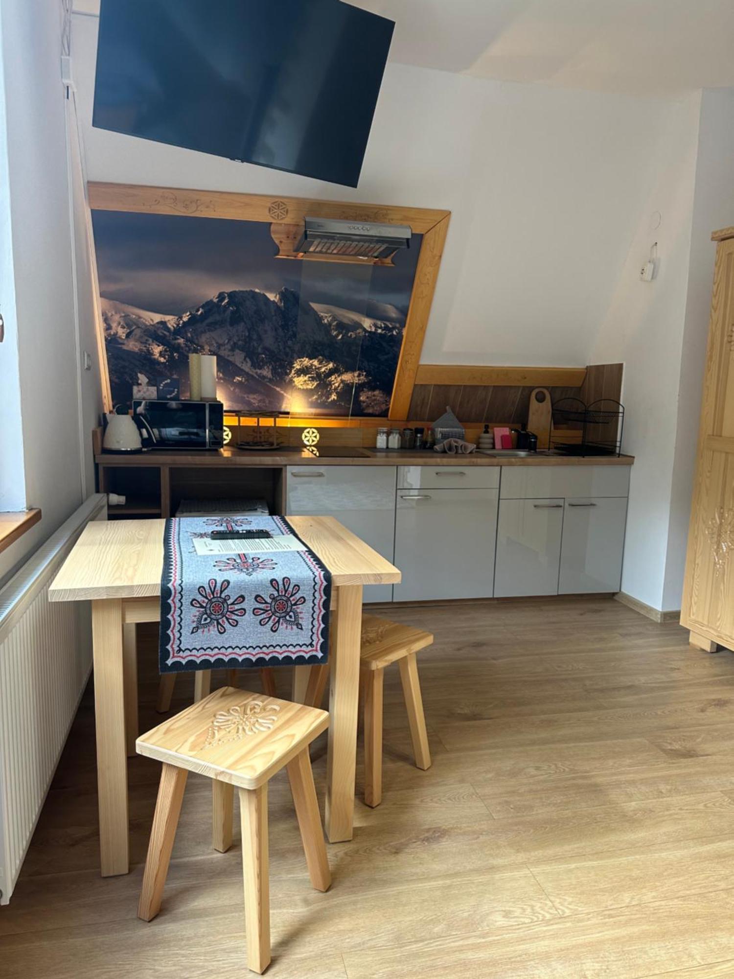 זקופאנה Apartamenty Krokiew מראה חיצוני תמונה